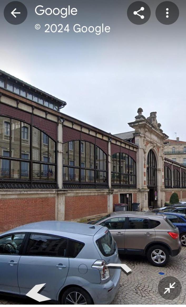 Les Halles De 贝济耶 外观 照片